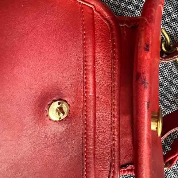 Authentic Coach RARE red vintage Derby bag. Style #9904. - Picture 14 of 14